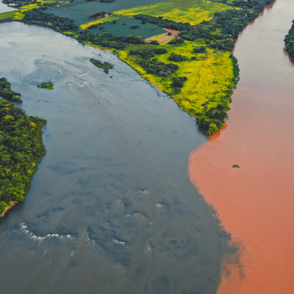 Convergence of the Rio Negro and the Rio Solimões in the Amazon.